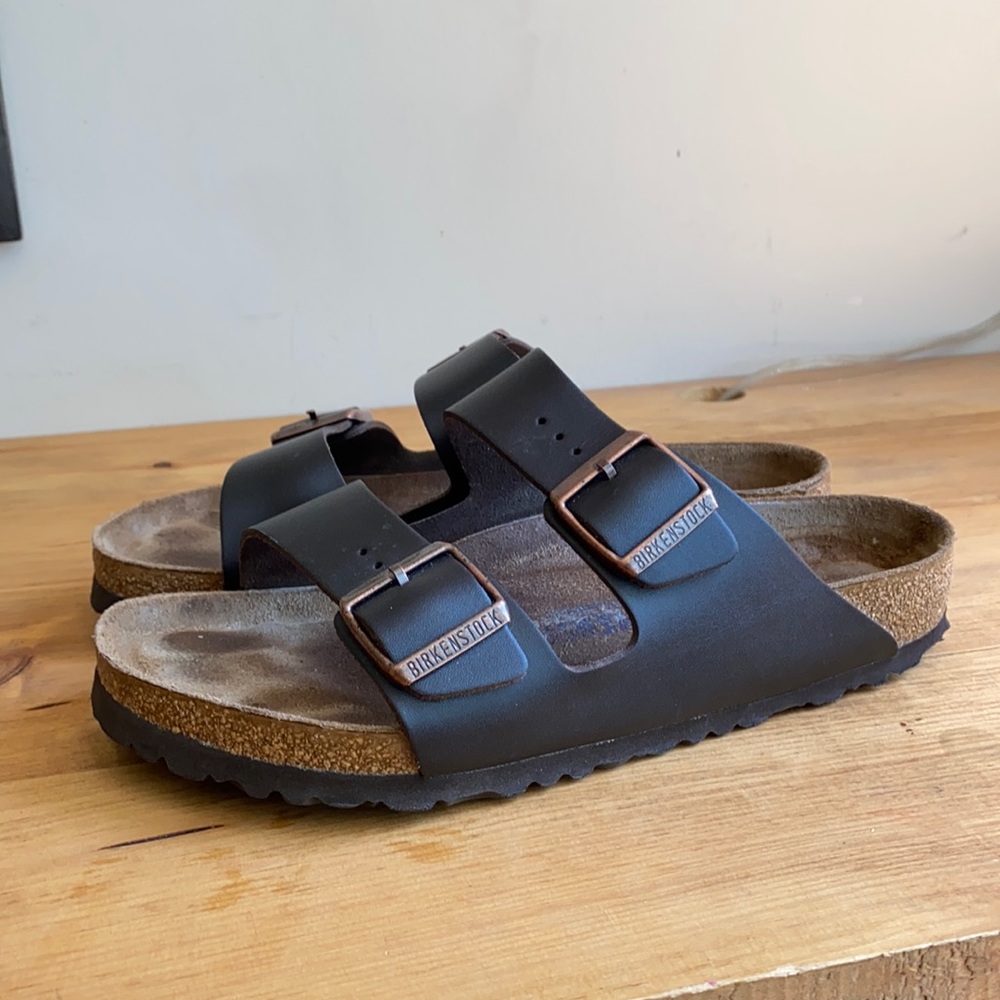 Birkenstock | Habana Brown Arizona Slides size 39